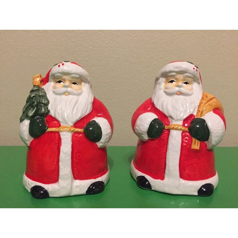 New Santa Salt Pepper Shakers Christmas Kitchen Holiday No Box